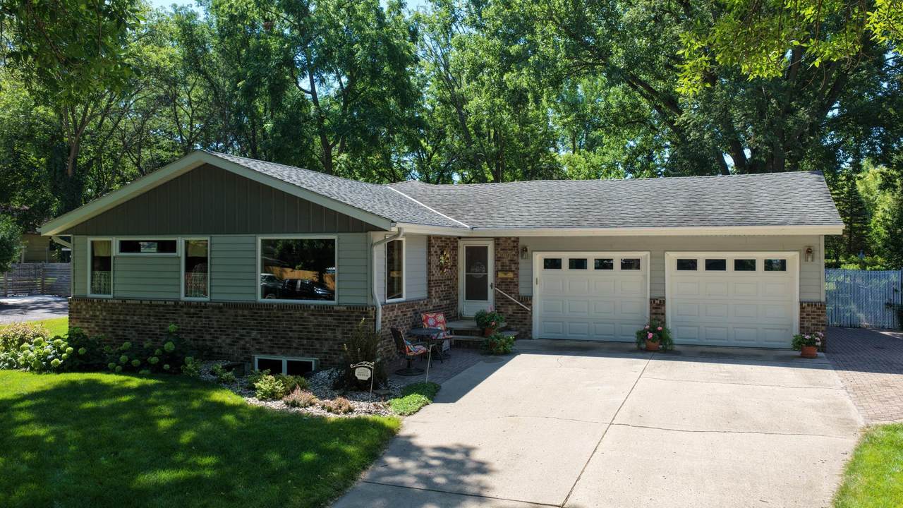 1601 Ella Avenue - Photo 1