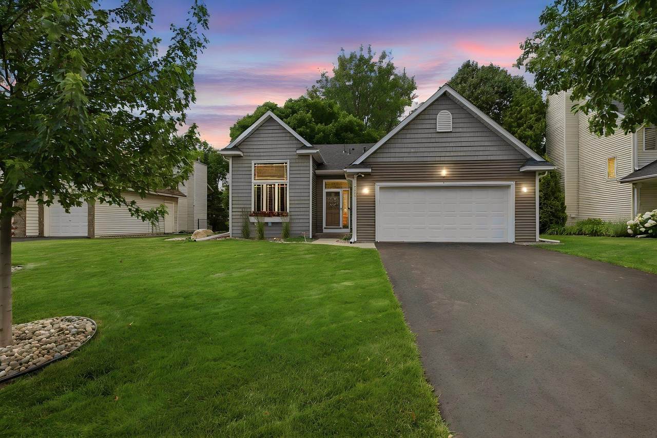 1222 Fallbrook Lane - Photo 1