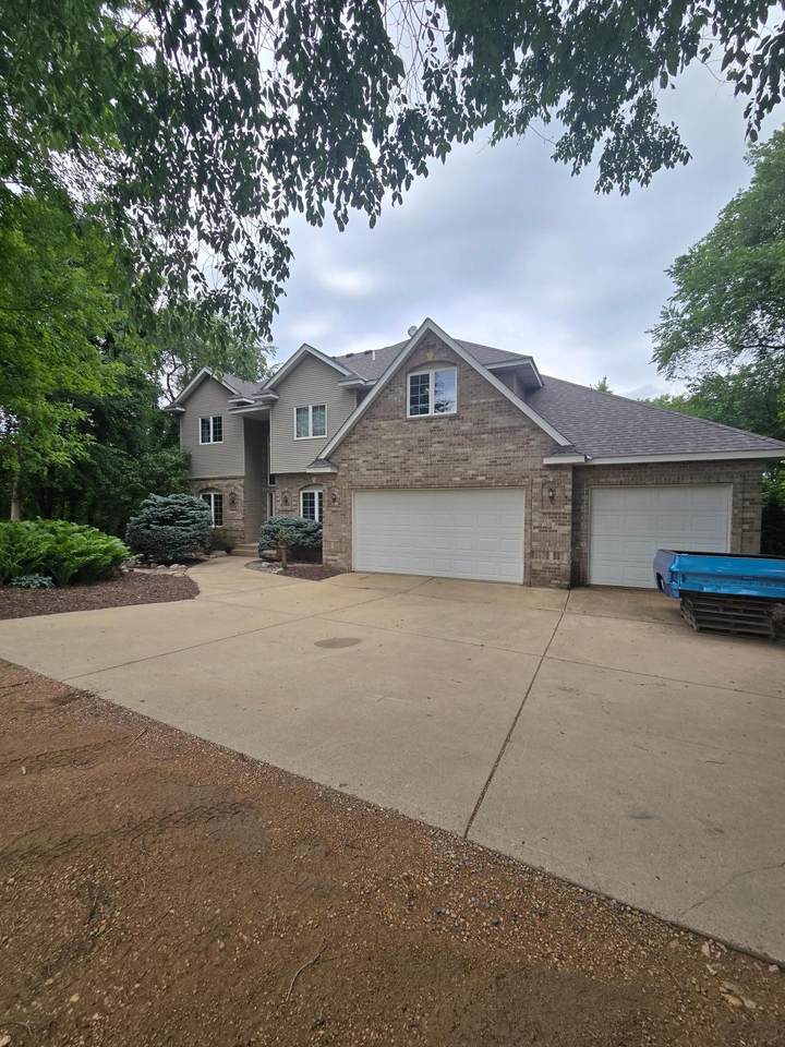 26990 Langford Avenue - Photo 1