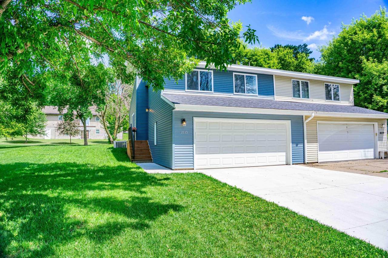 1035 Fox Run Road - Photo 1