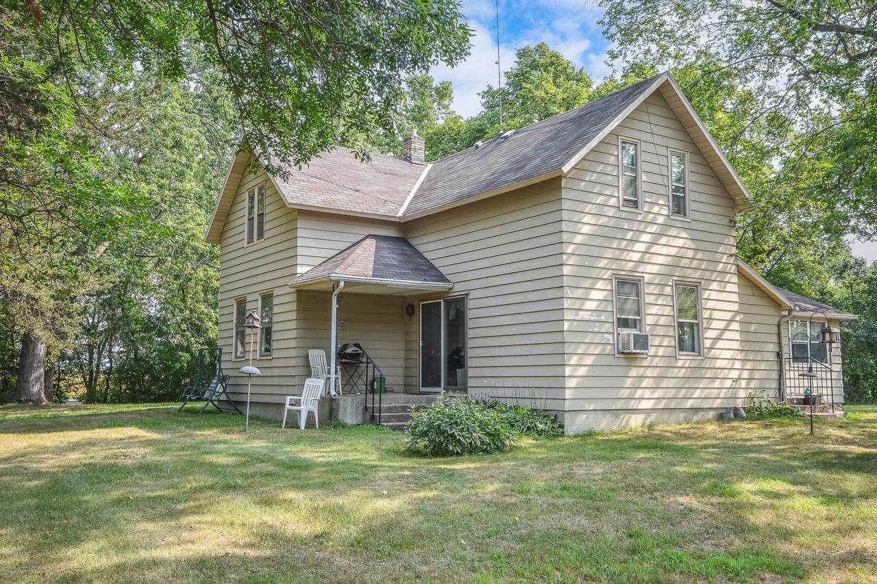1600 238th Street - Photo 1