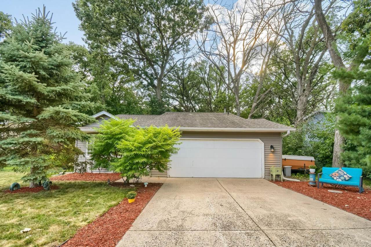 13361 Wellington Circle - Photo 1