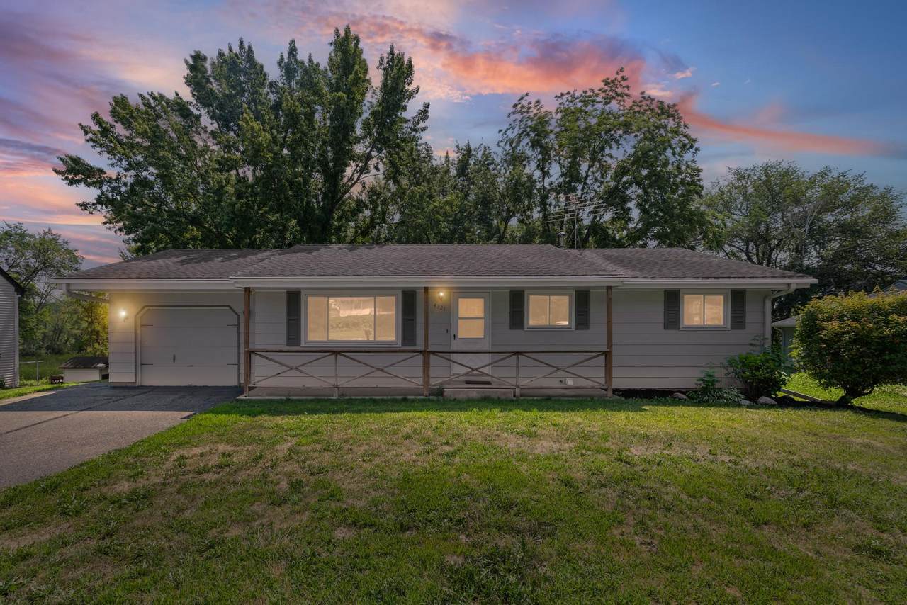4321 Pleasant Street - Photo 1