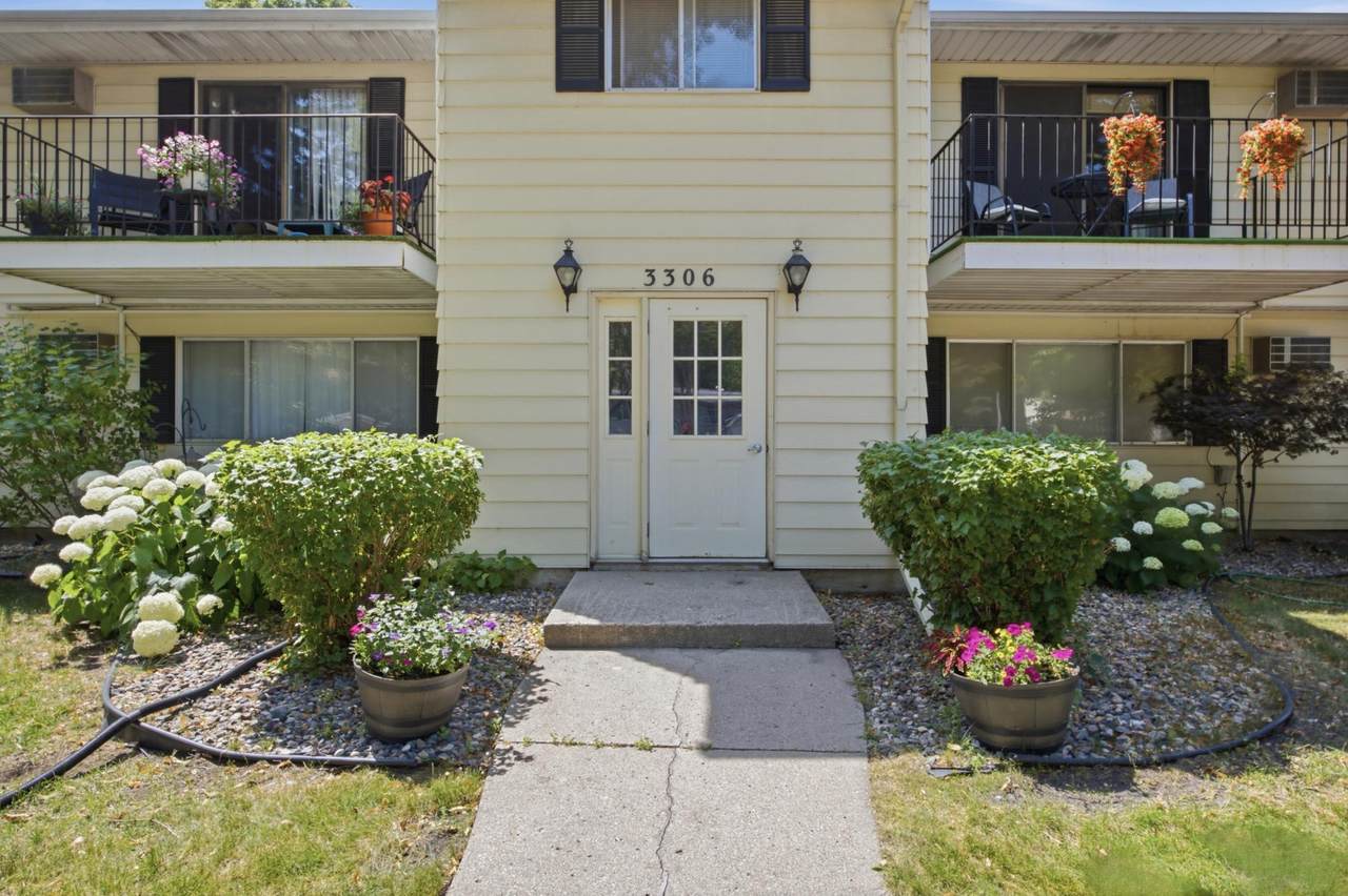 3306 2nd Street - Photo 1