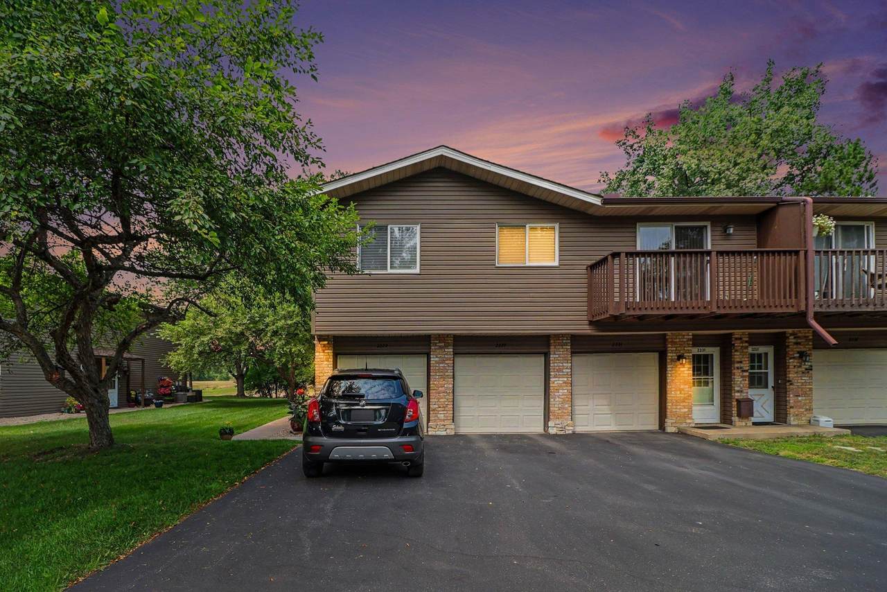 2227 Pinehurst Street - Photo 1