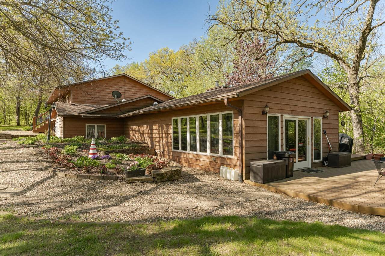 25226 720th Street - Photo 1