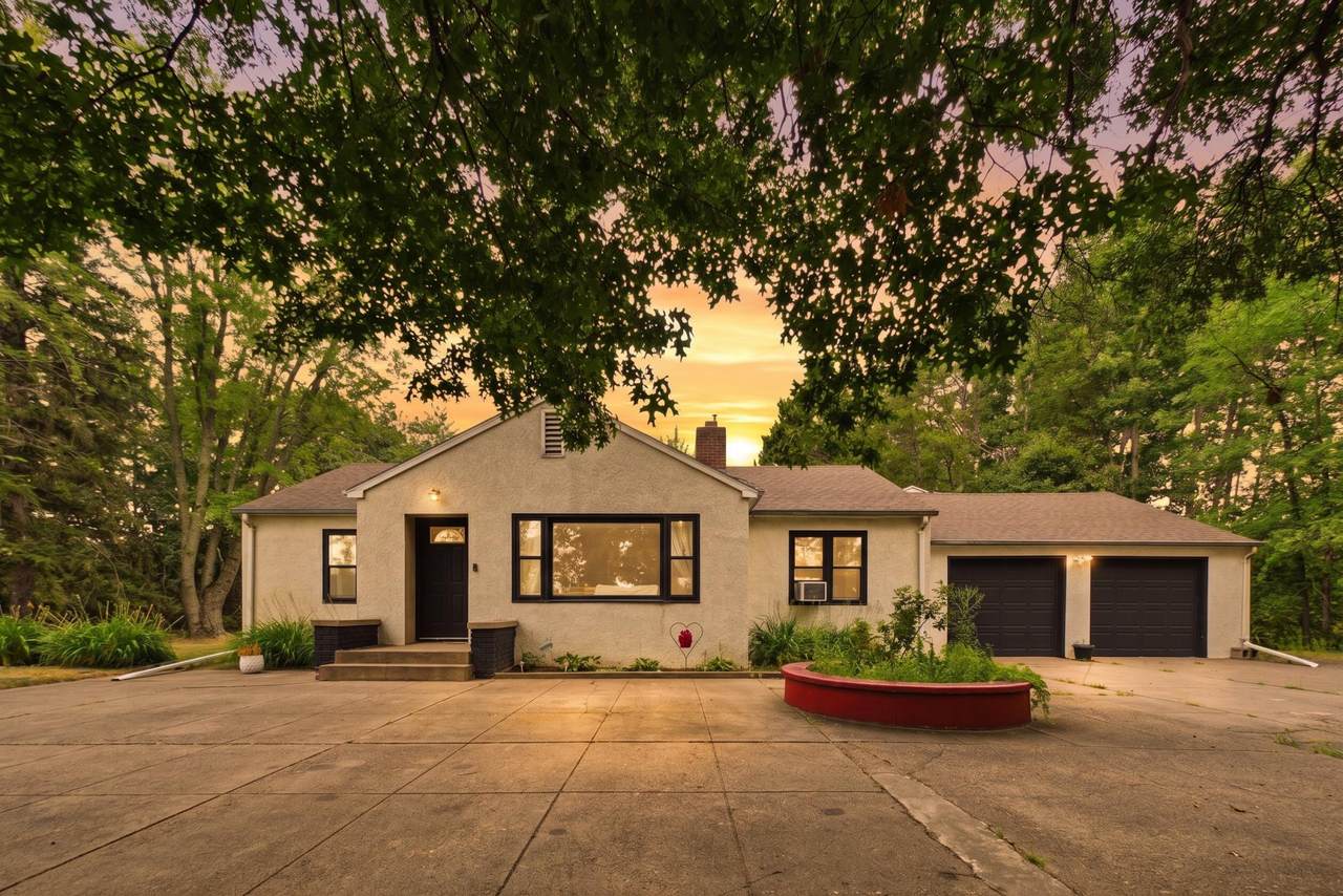 11398 Wonderland Park Circle - Photo 1