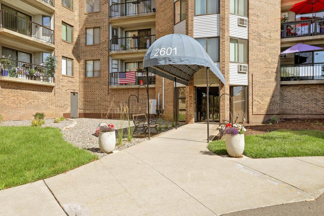 2601 Kenzie Terrace - Photo 1