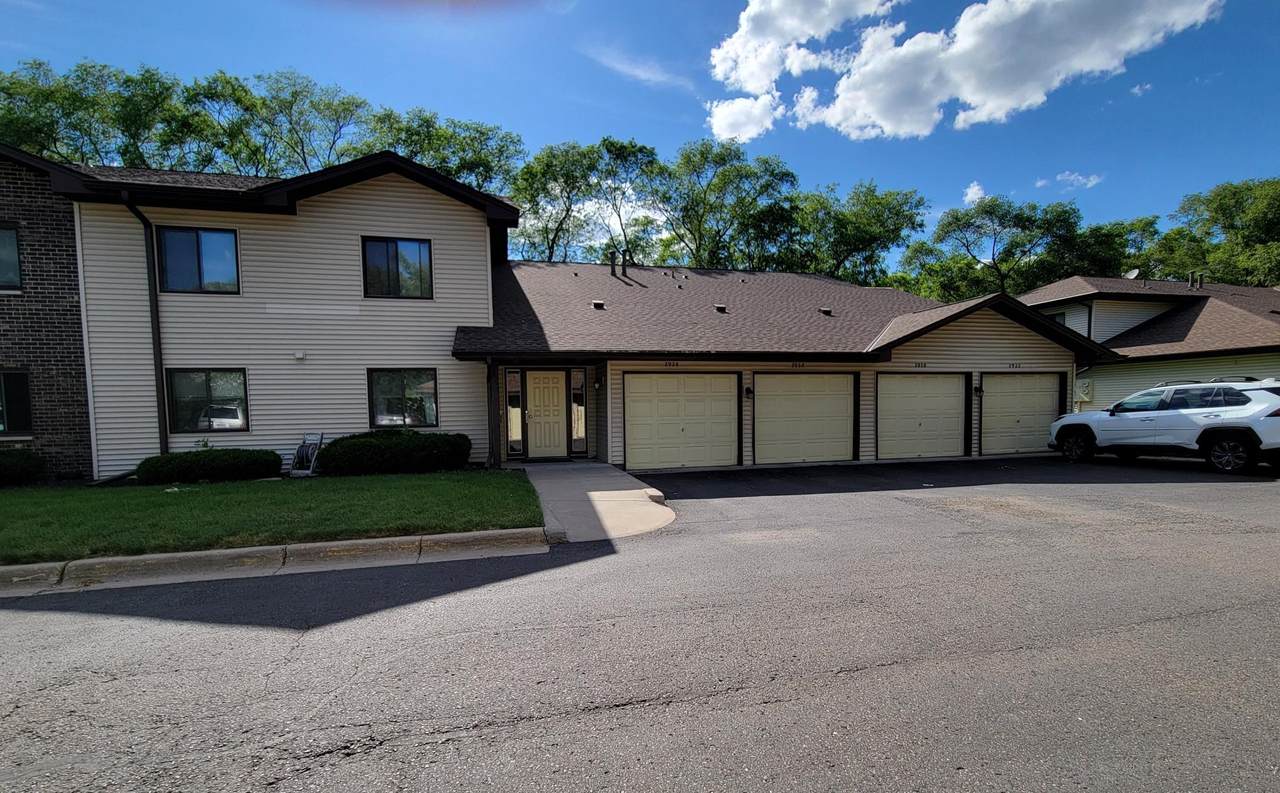 2920 Mounds View Boulevard - Photo 1