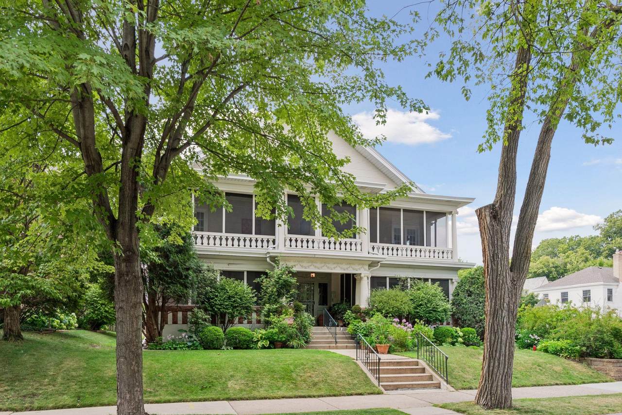 1766 Girard Avenue - Photo 1