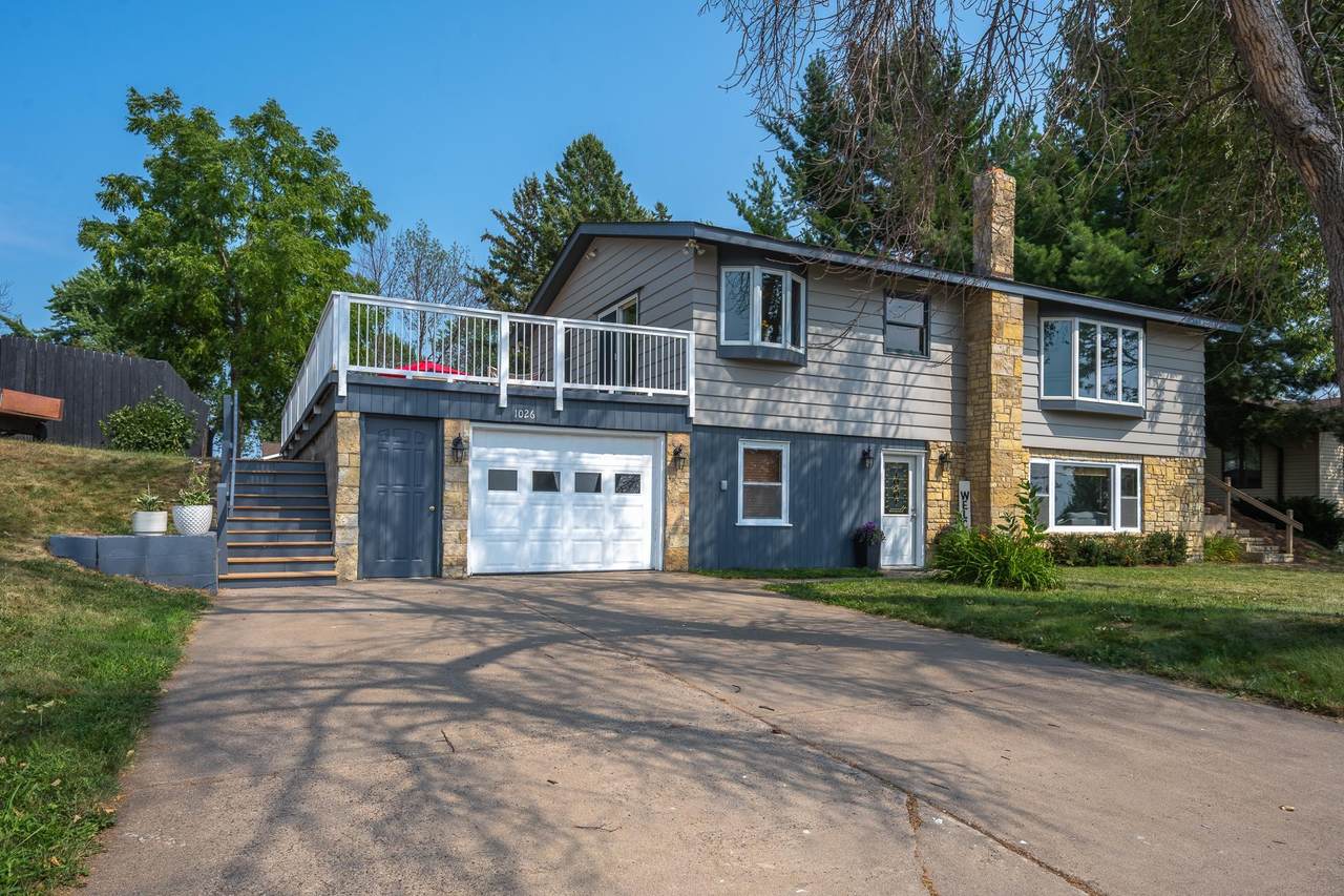 1026 Starr Avenue - Photo 1