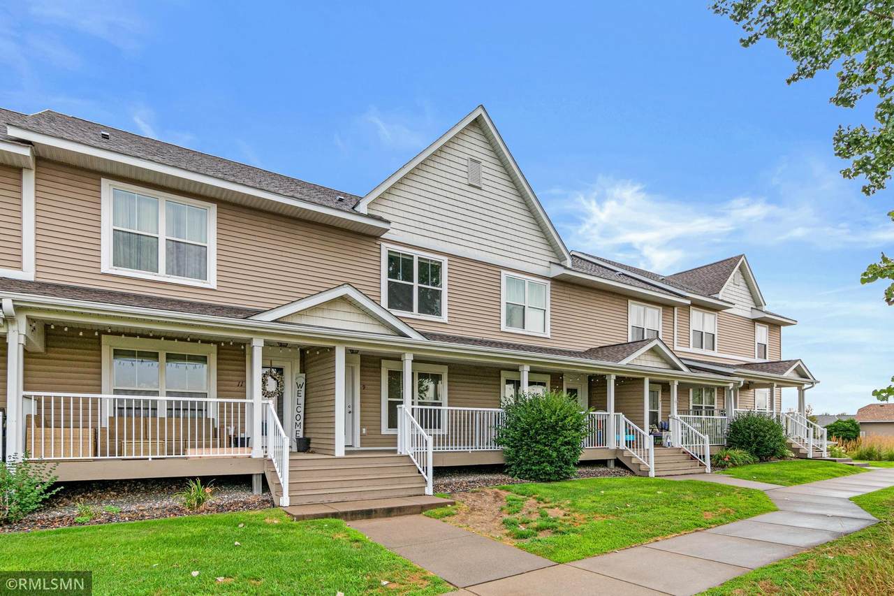 9 Hope Circle - Photo 1