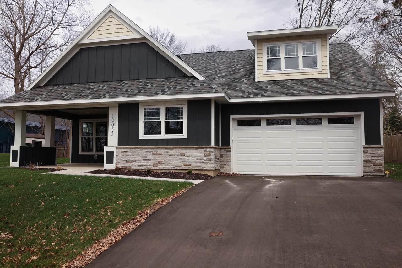 12035 Ash Street - Photo 1