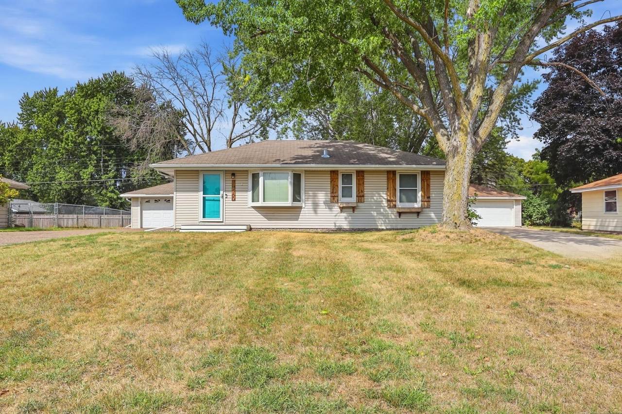 11550 Kumquat Street - Photo 1