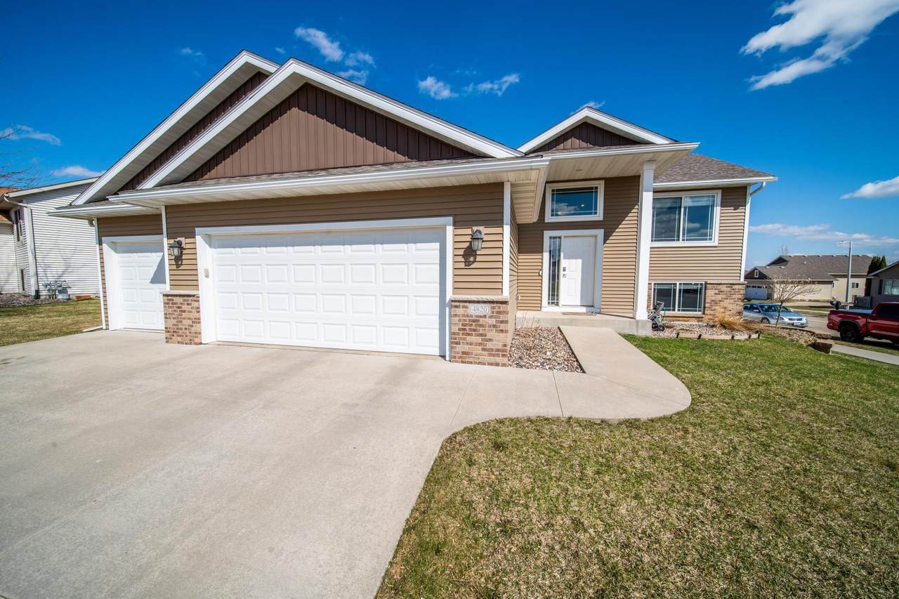 4820 Spire Lane - Photo 1