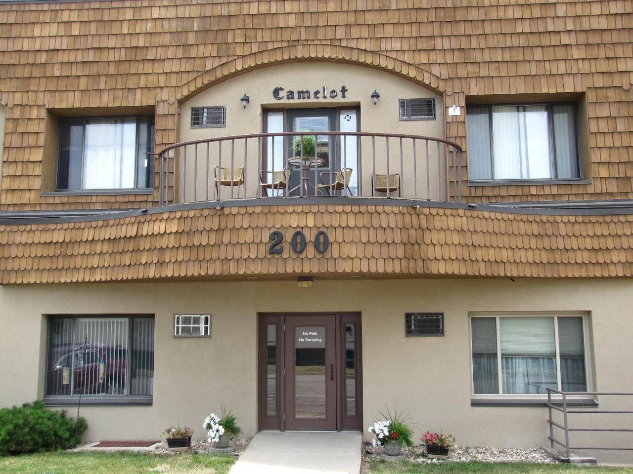 200 Freeman Avenue - Photo 1