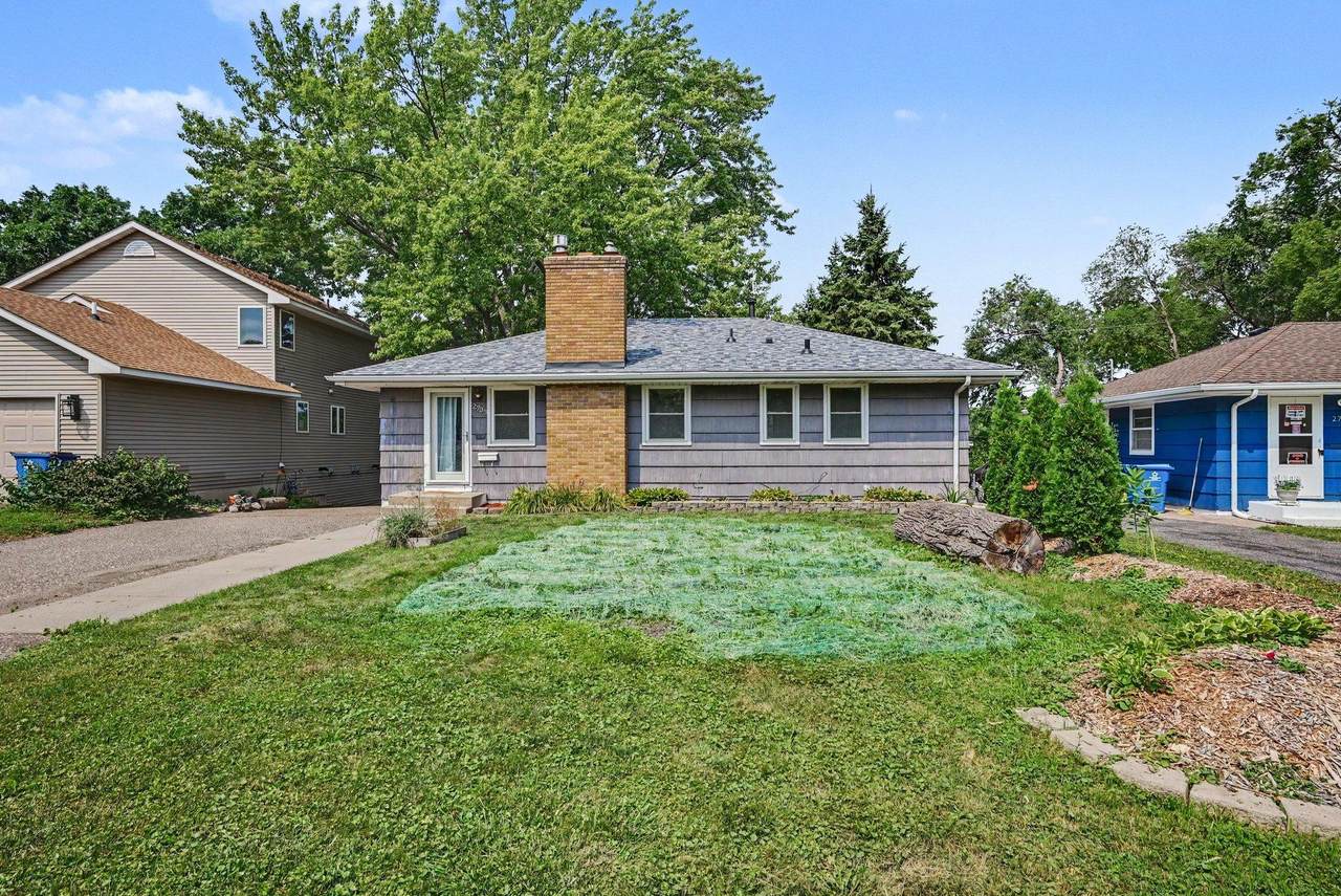 2733 Parkview Boulevard - Photo 1