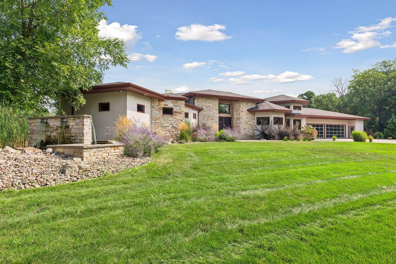 W10622 State Road 35 - Photo 1