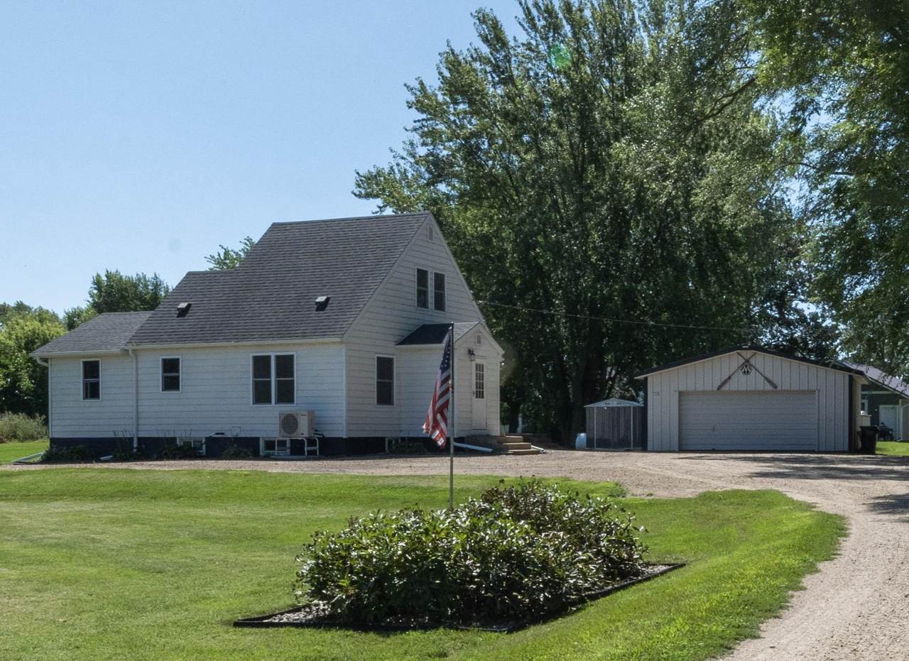 705 State Highway 28 - Photo 1
