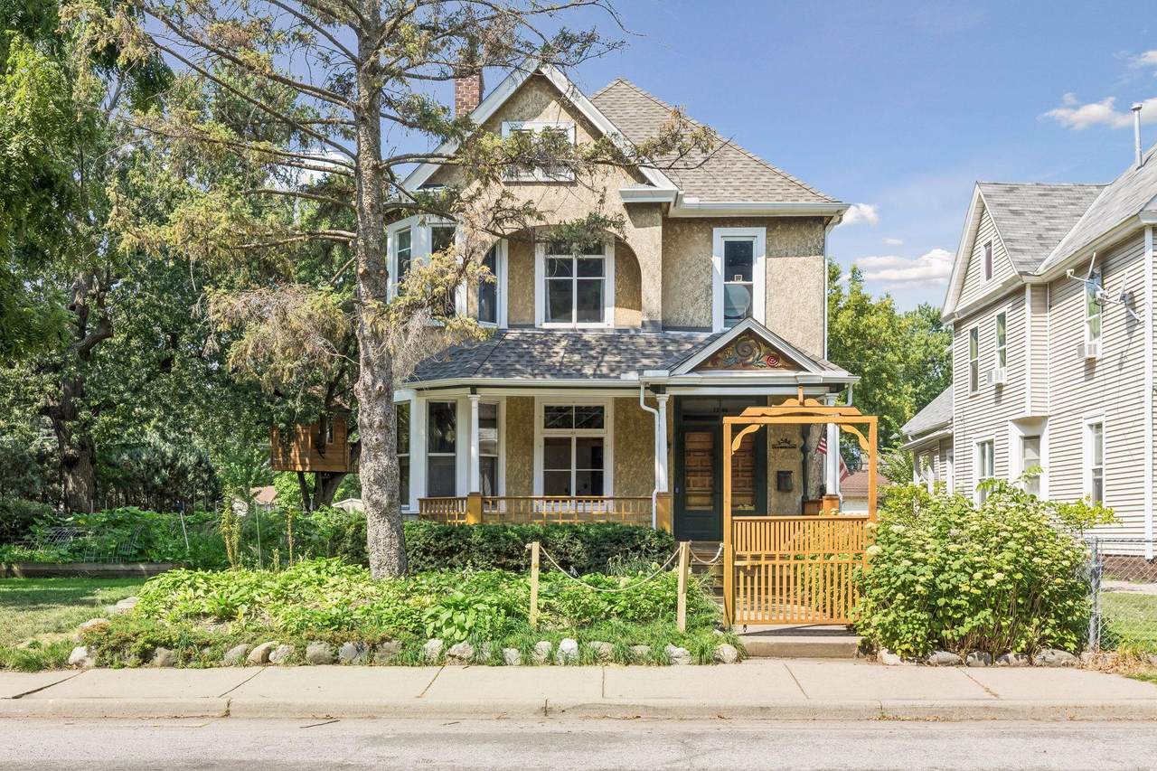 1506 Washington Street - Photo 1