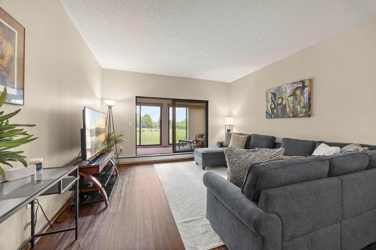 2275 Youngman Avenue - Photo 1