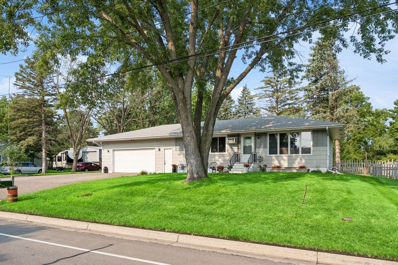 1517 Oak Grove Road - Photo 1