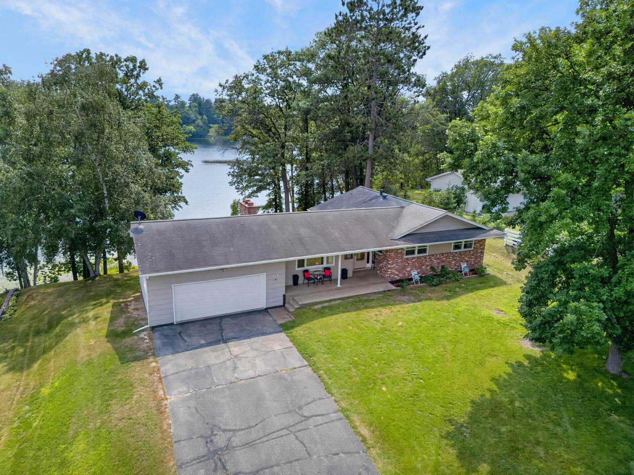 512 Hale Lake Lane - Photo 1
