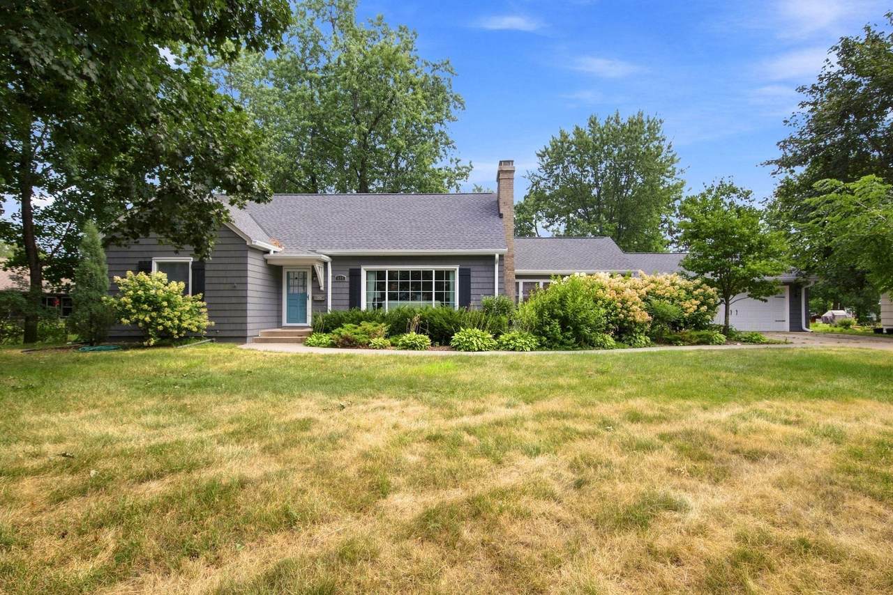 495 5th Avenue - Photo 1