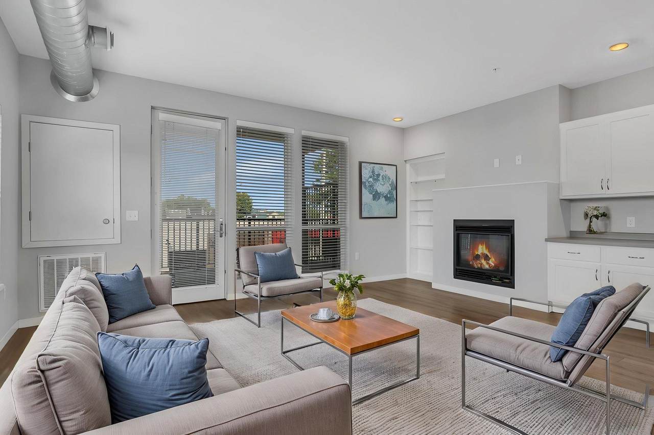24 College Avenue - Photo 1