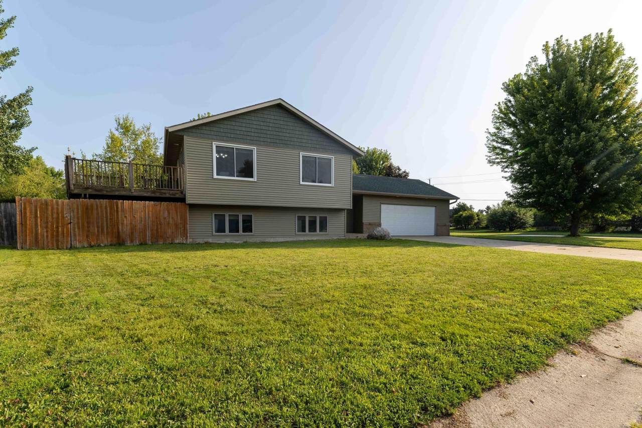 112 Parkside Street - Photo 1
