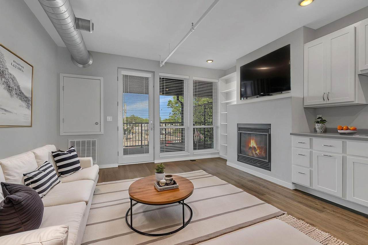 24 College Avenue - Photo 1