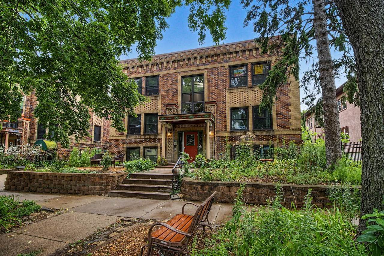 3116 12th Avenue - Photo 1