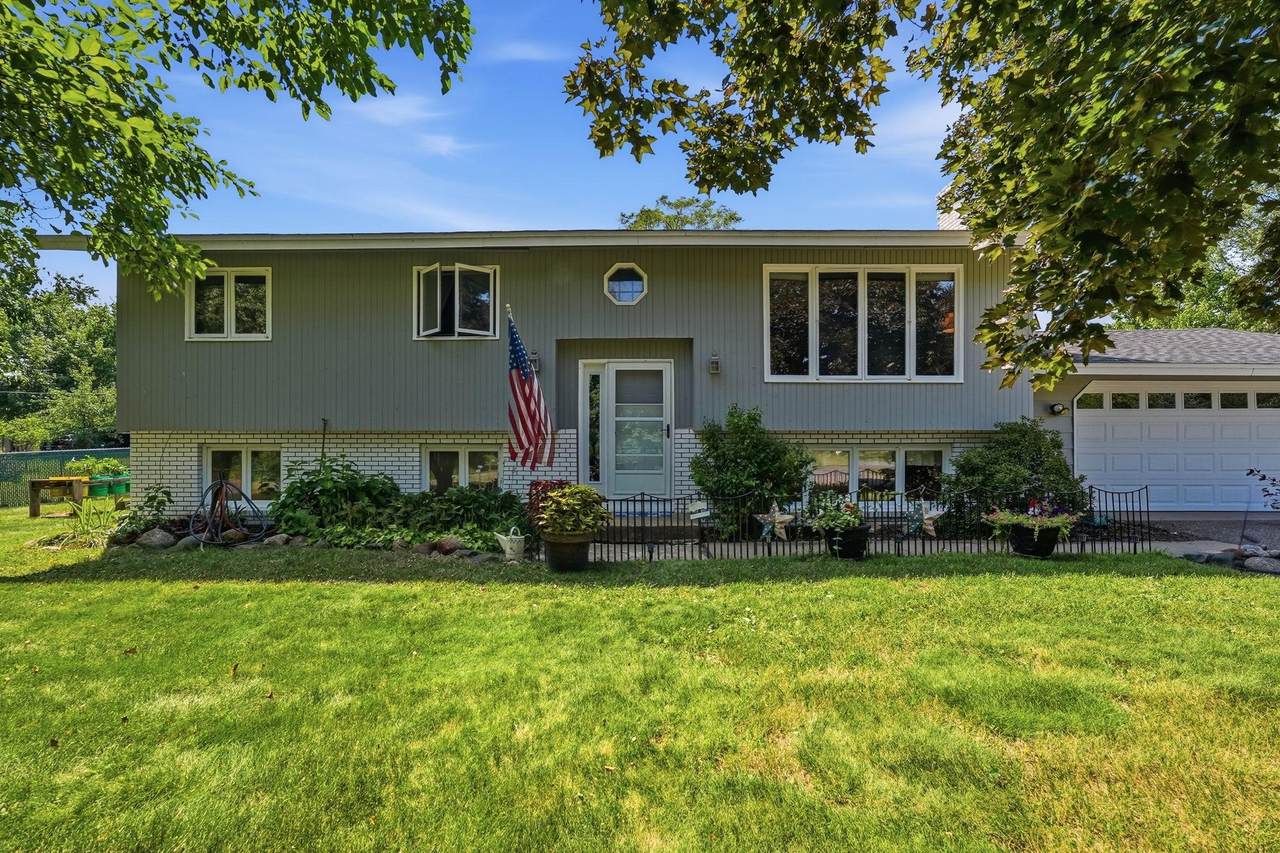 15040 Kamacite Street - Photo 1