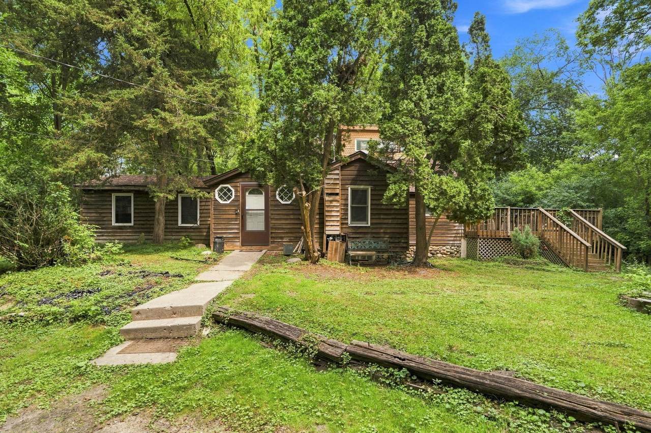 15320 Highwood Drive - Photo 1