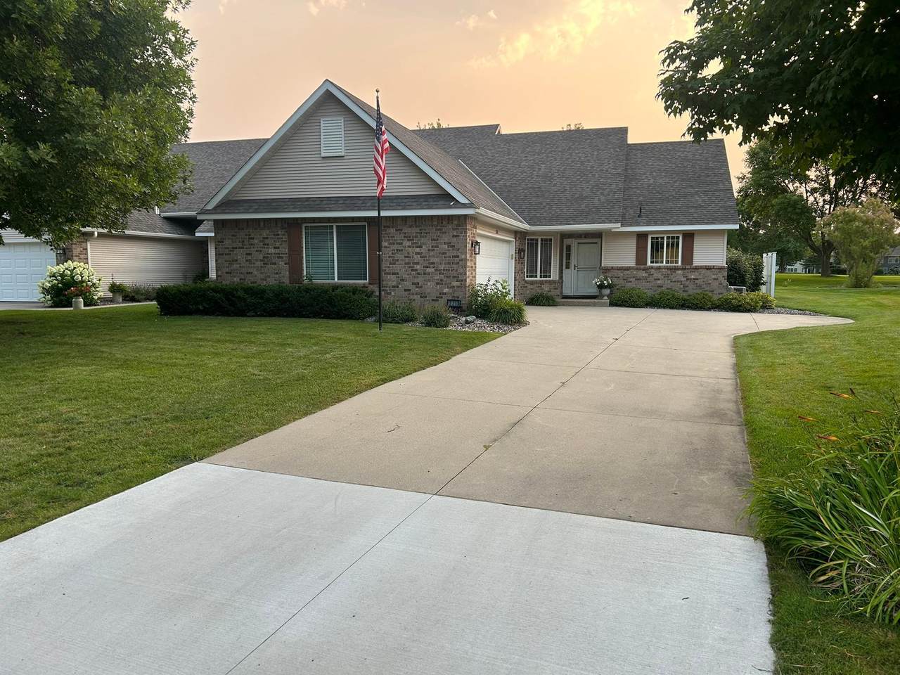 3310 Eagle Ridge Drive - Photo 1