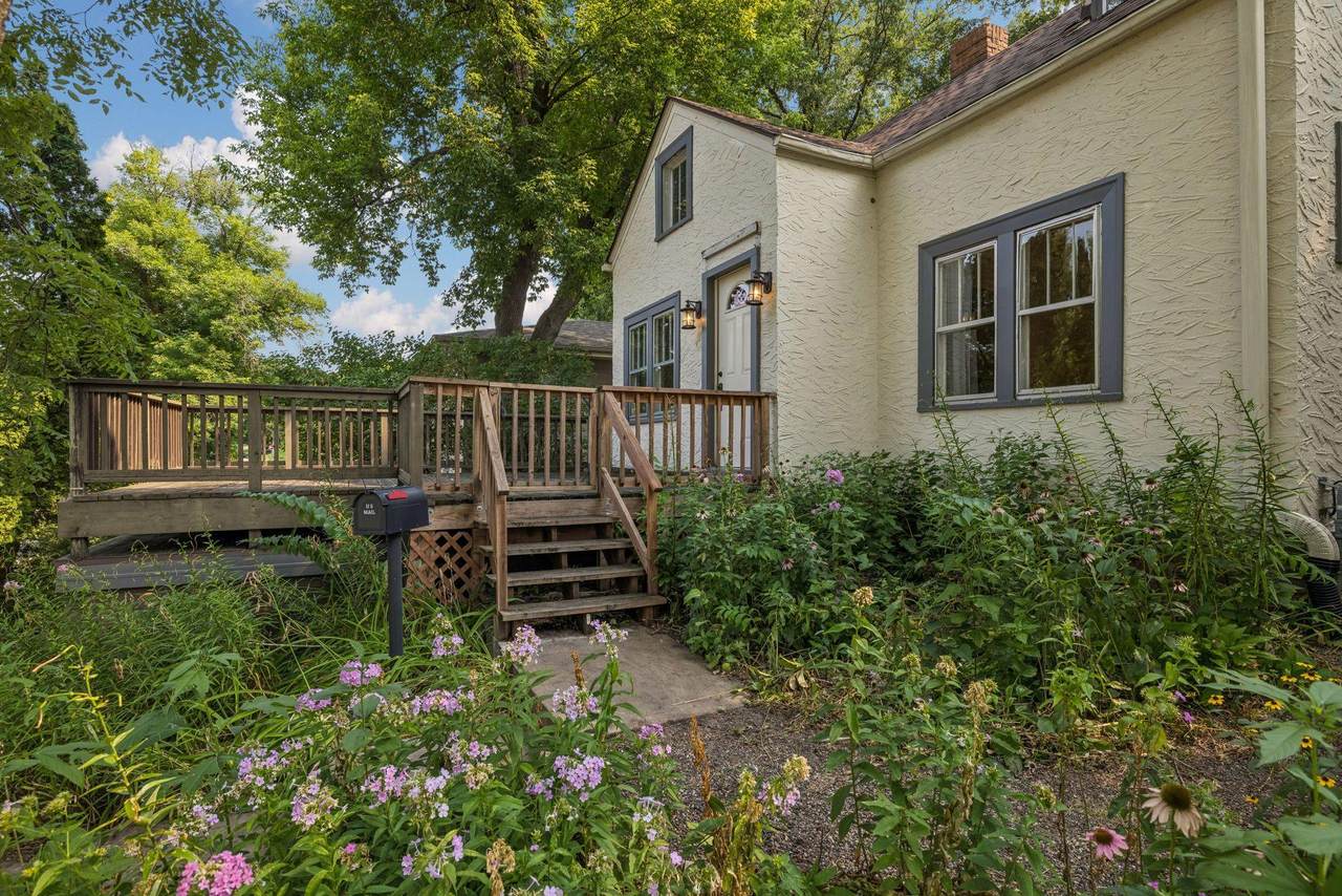 2720 Mcnair Drive - Photo 1