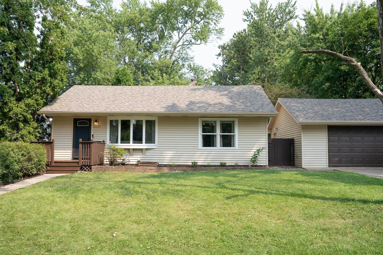 2027 Northwood Drive - Photo 1