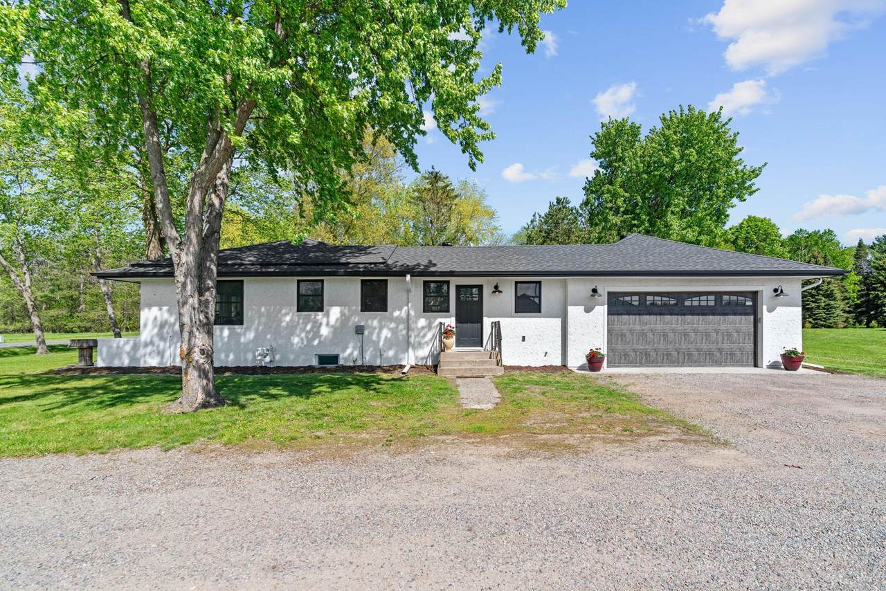 22901 Oakdale Drive - Photo 1