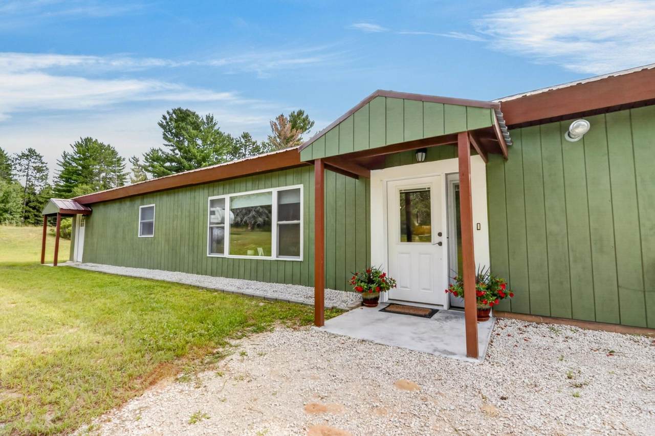 32900 Wabana Road - Photo 1