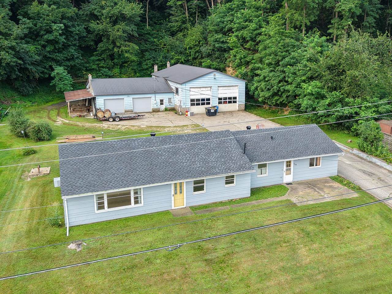 765 Lake Boulevard - Photo 1