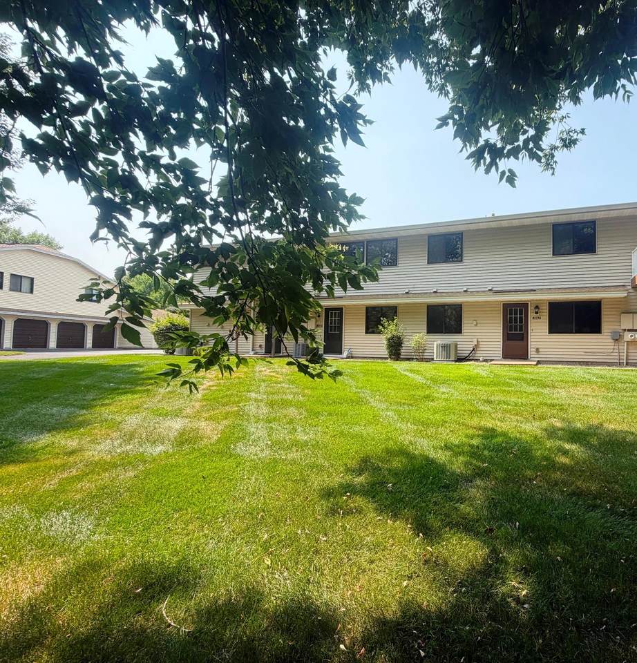 2543 Brookdale Lane - Photo 1