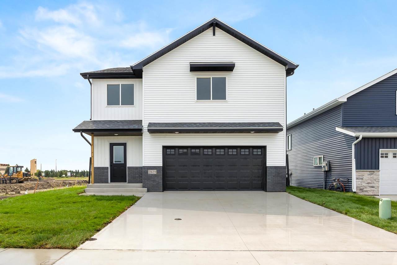 2629 38 Avenue - Photo 1