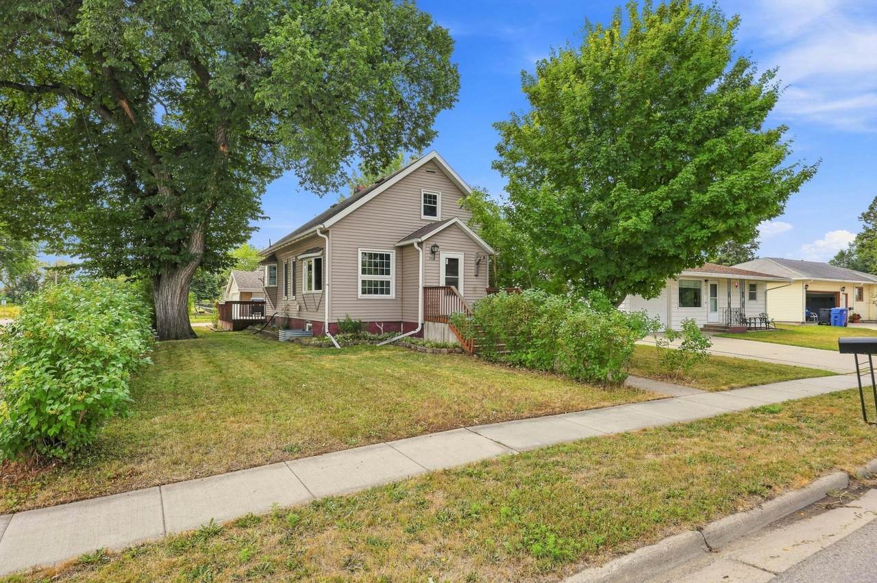 202 1st Avenue - Photo 1