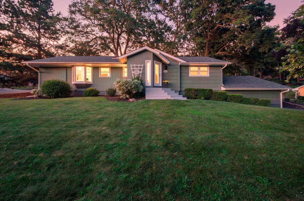 16409 Norwood Lane - Photo 1
