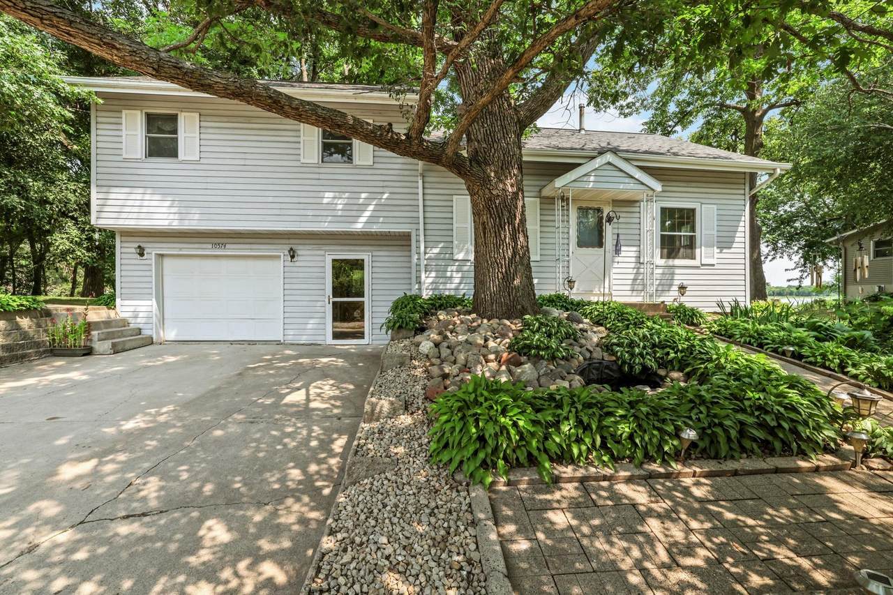 10574 Arnold Circle - Photo 1