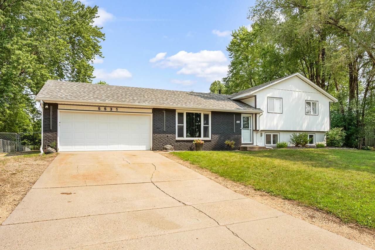 5531 128th Street - Photo 1