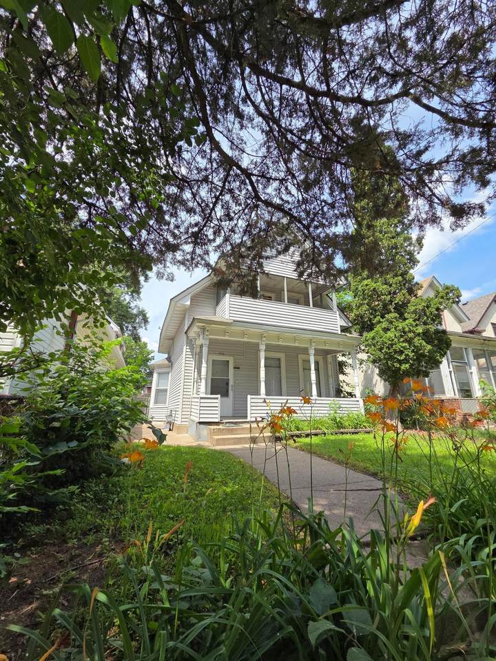 2634 13th Avenue - Photo 1