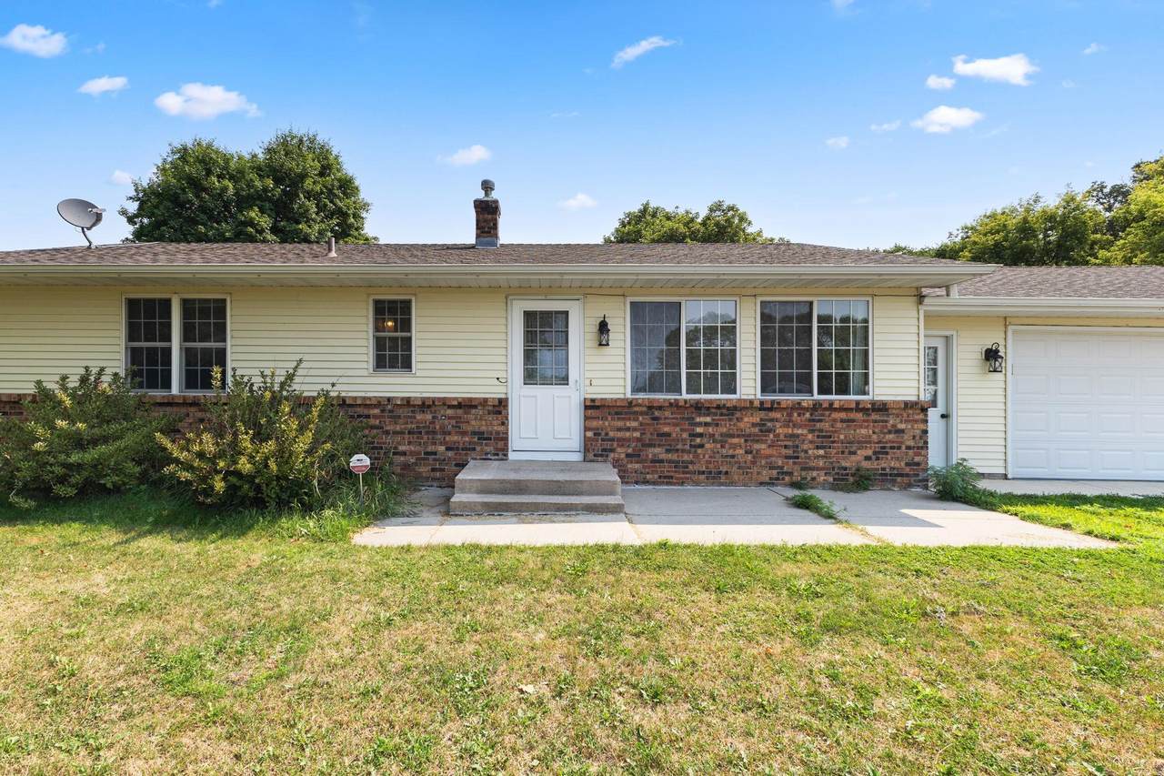 721 Oak Avenue - Photo 1