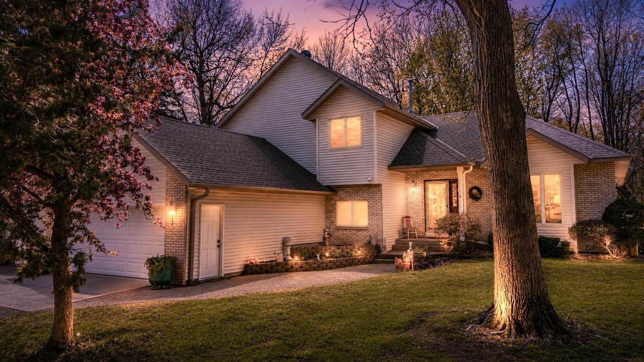 20810 Parkfield Avenue - Photo 1