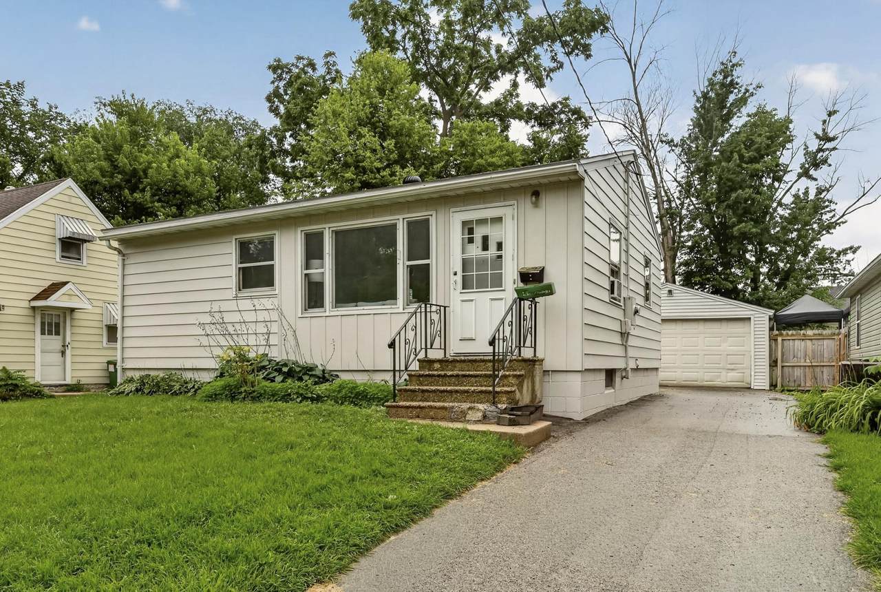 1520 5th Street - Photo 1